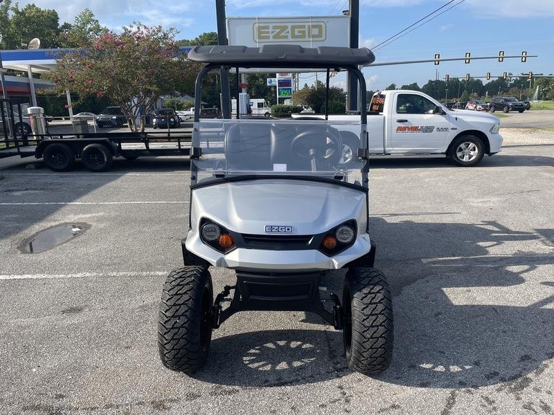2022 E-Z-GO Express™ L6 ELiTE™ Lithium Platinum