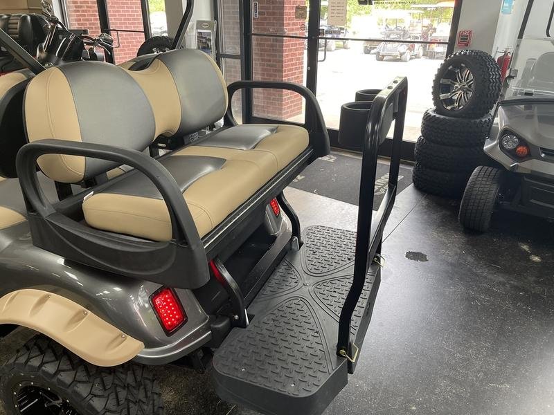 2022 Double Take Cars Titan SL4