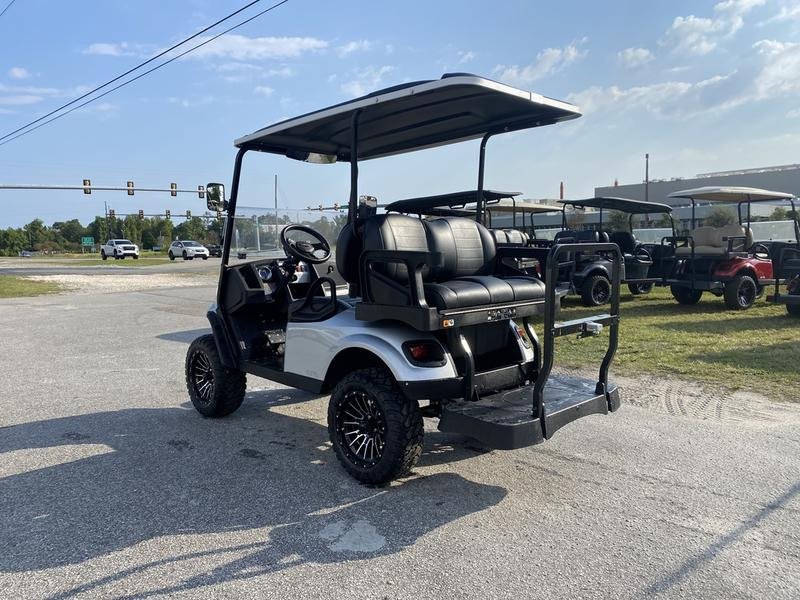 2022 Revel 42 LLC S4 Elite LSV