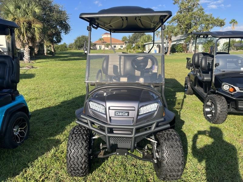 2023 Club Car® Onward® Lifted 6 Passenger Gas