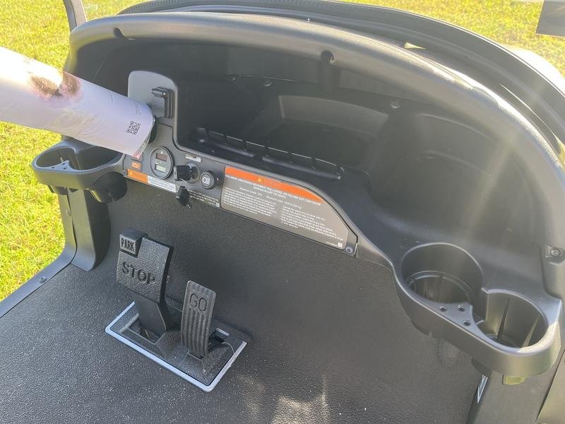 2023 Club Car® Onward® Lifted 6 Passenger Gas