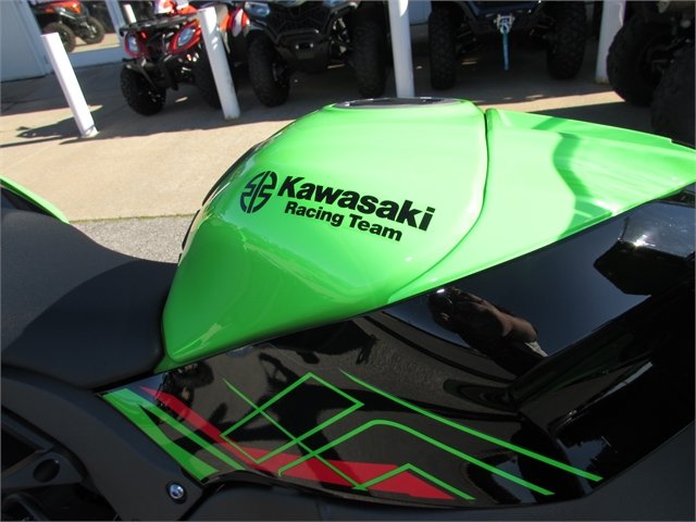 2023 KAWASAKI NINJA ZX-10R KRT EDITION